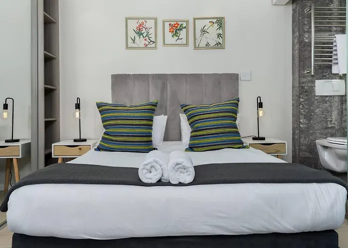 Eraya Waterfront Apartment